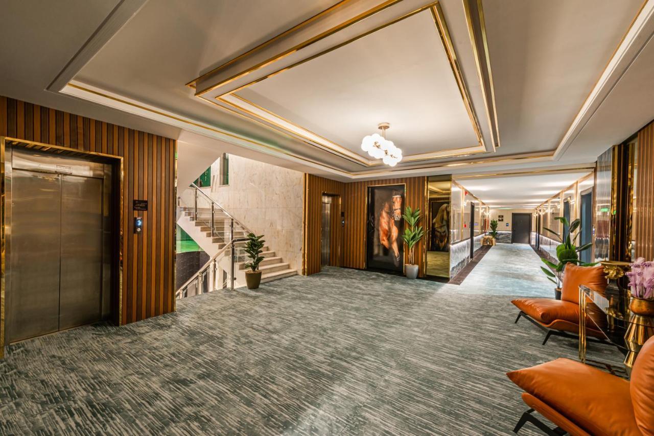 Ross Hotel リヤード エクステリア 写真